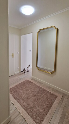 Interior - Romantic manor-style studio. Located 25 min. from Paris and Disneyland (Villiers-sur-Marne)