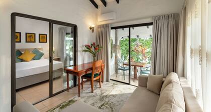 Eden’s Holiday Villas