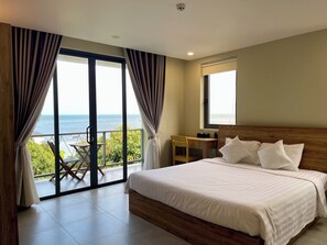 Standard Double Room | In-room safe, desk, laptop workspace, blackout drapes - Casa De Sol - Wuwei Retreat (Phu Quoc)