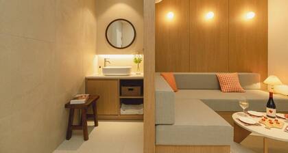HOTEL DAUN GURI