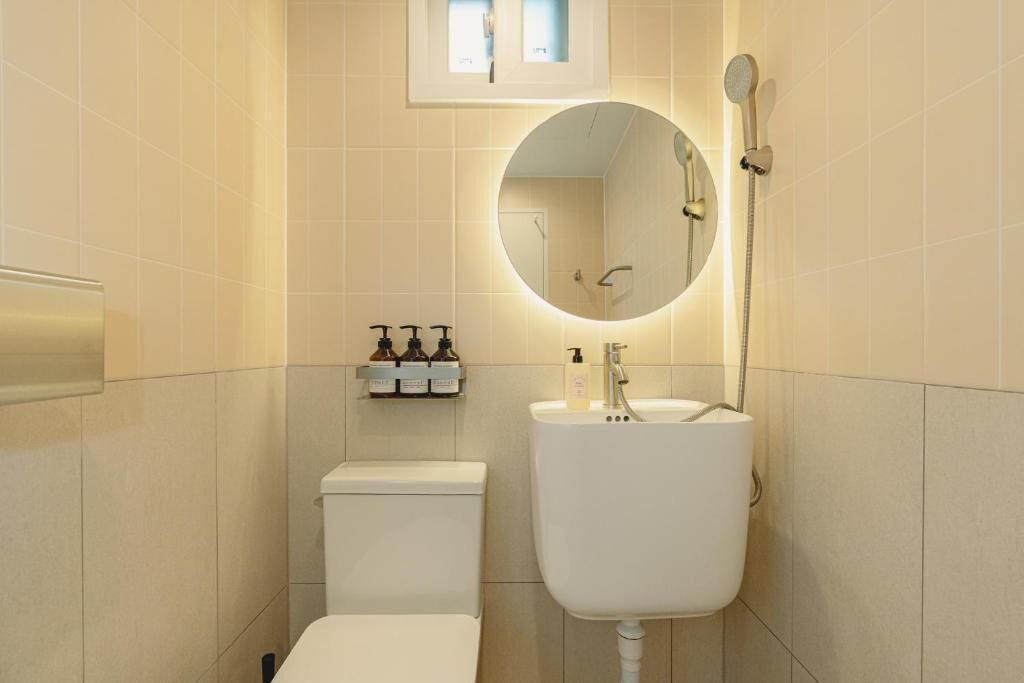 Chambre Standard, vue ville | Salle de bain