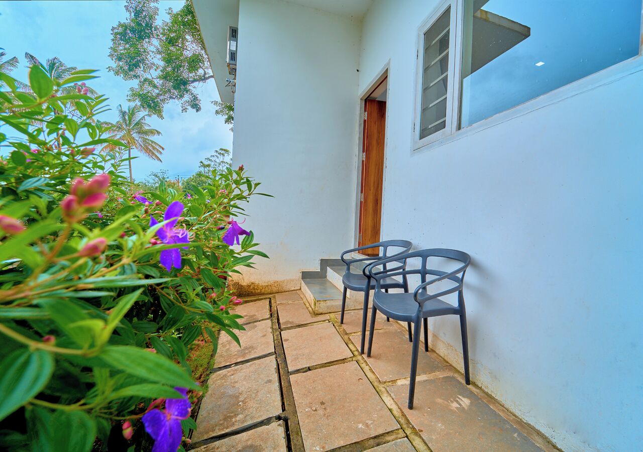 Kahden hengen standard-huone, näköala puutarhaan | Yksityiskohta ulkoa