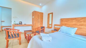 Kahden hengen standard-huone, näköala puutarhaan