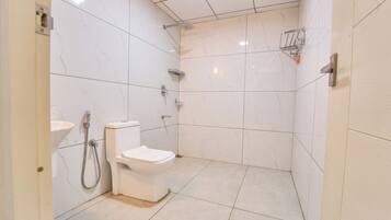 Habitación estándar doble, vistas al jardín | Baño