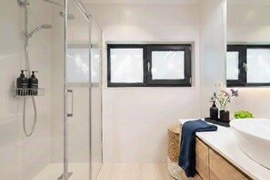 Hair dryer, towels