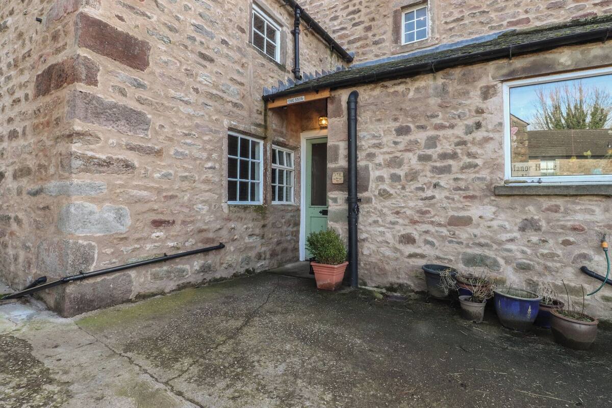 Cottage | Exterior detail