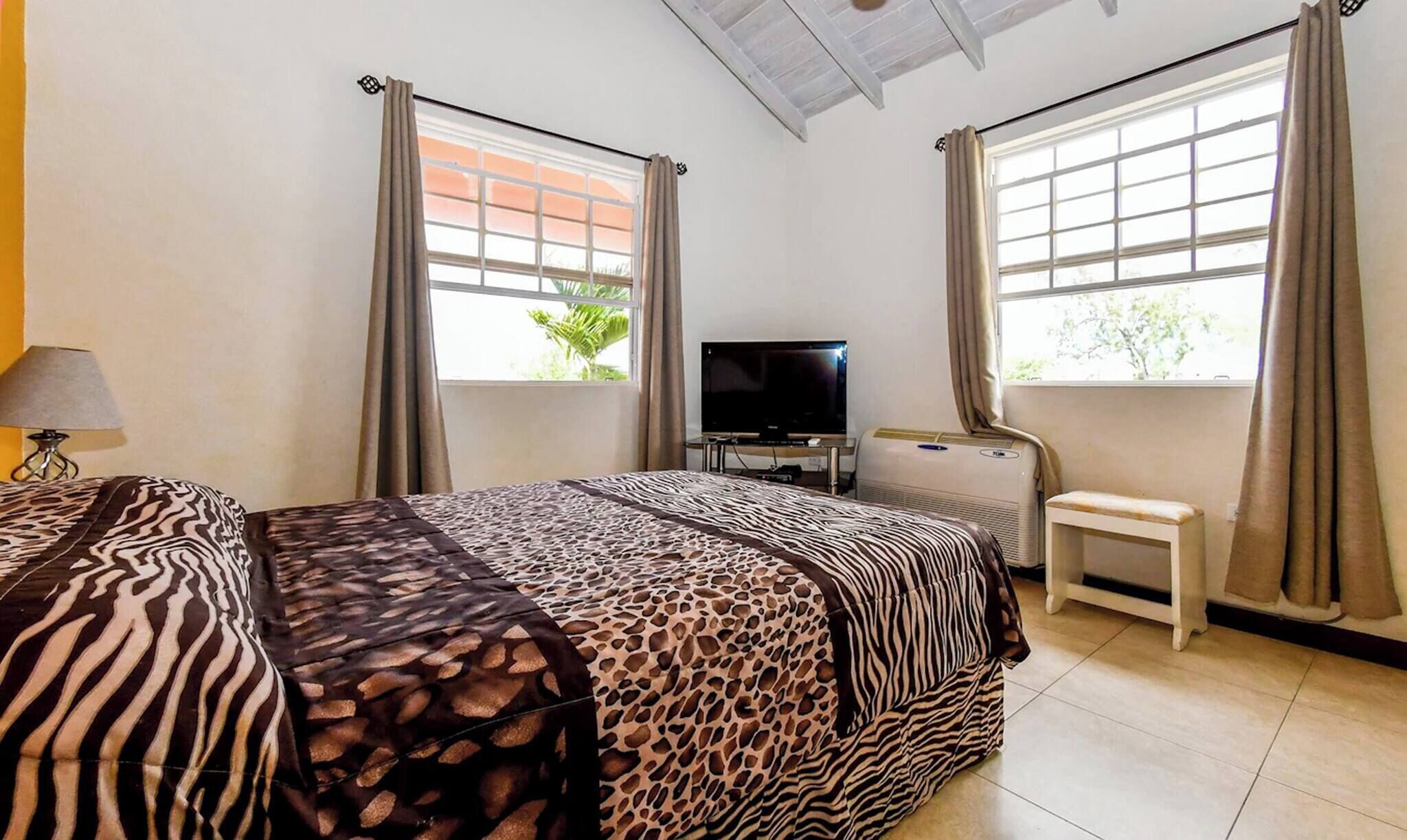 Apartment, 2 Bedrooms, Terrace, Garden View