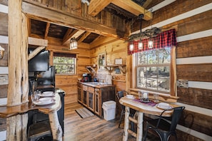 Private kitchen - A "Creekside Hideout" with Hot Tub (Cosby)