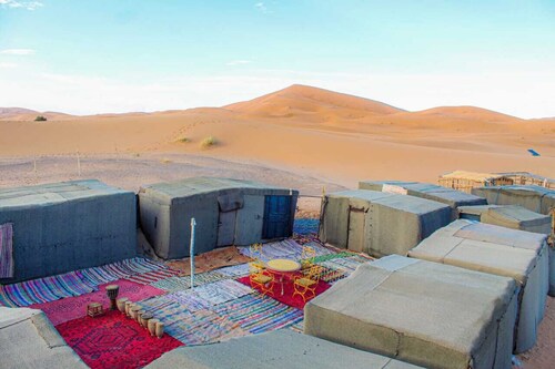 Enjoy your night in desert under sta