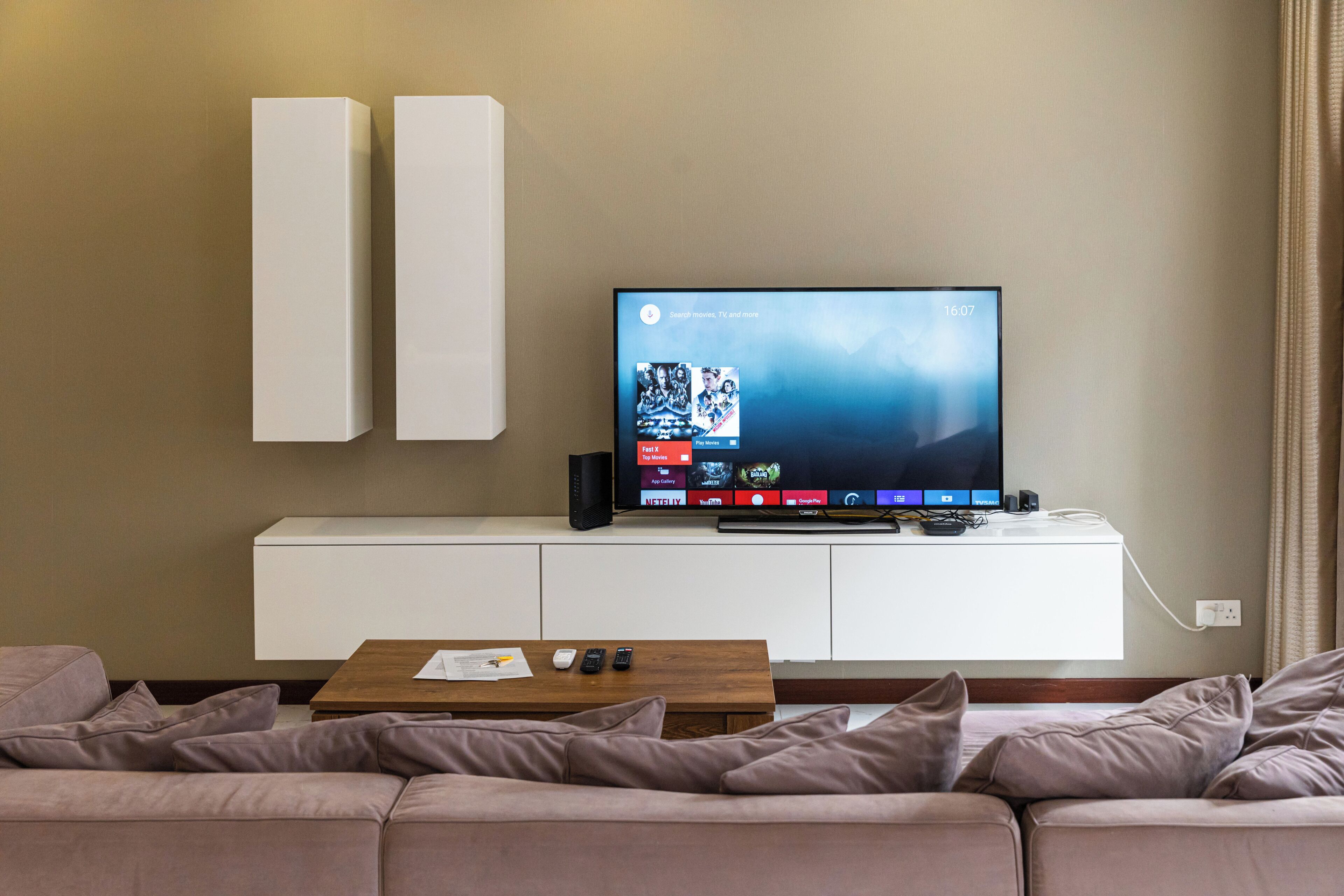 Basic Apartment | Living area