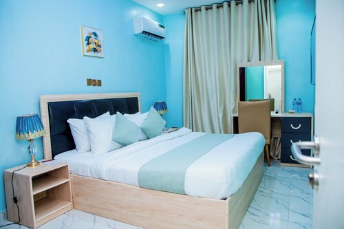 Daystar Luxury Homes and Suites