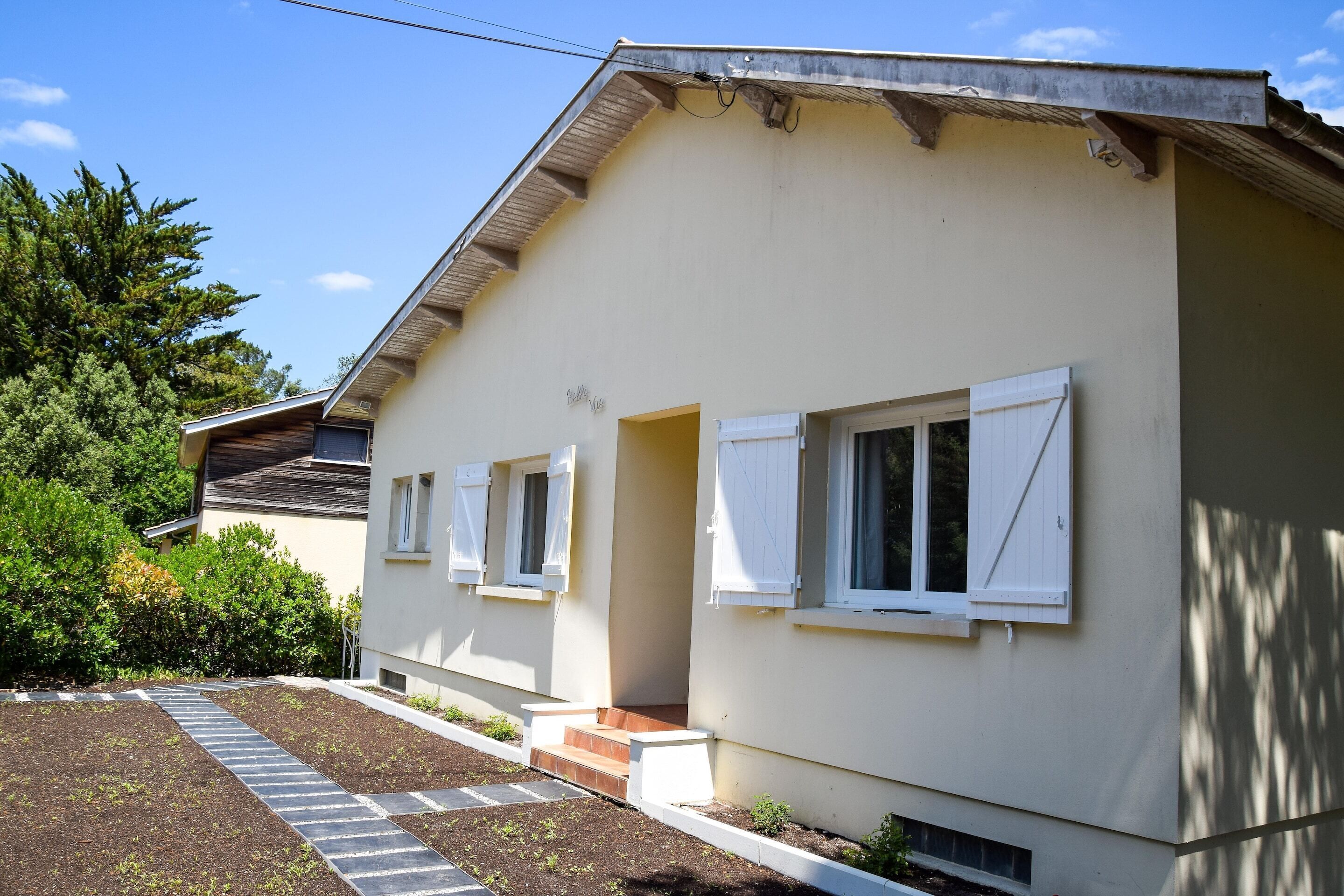 House | Exterior detail