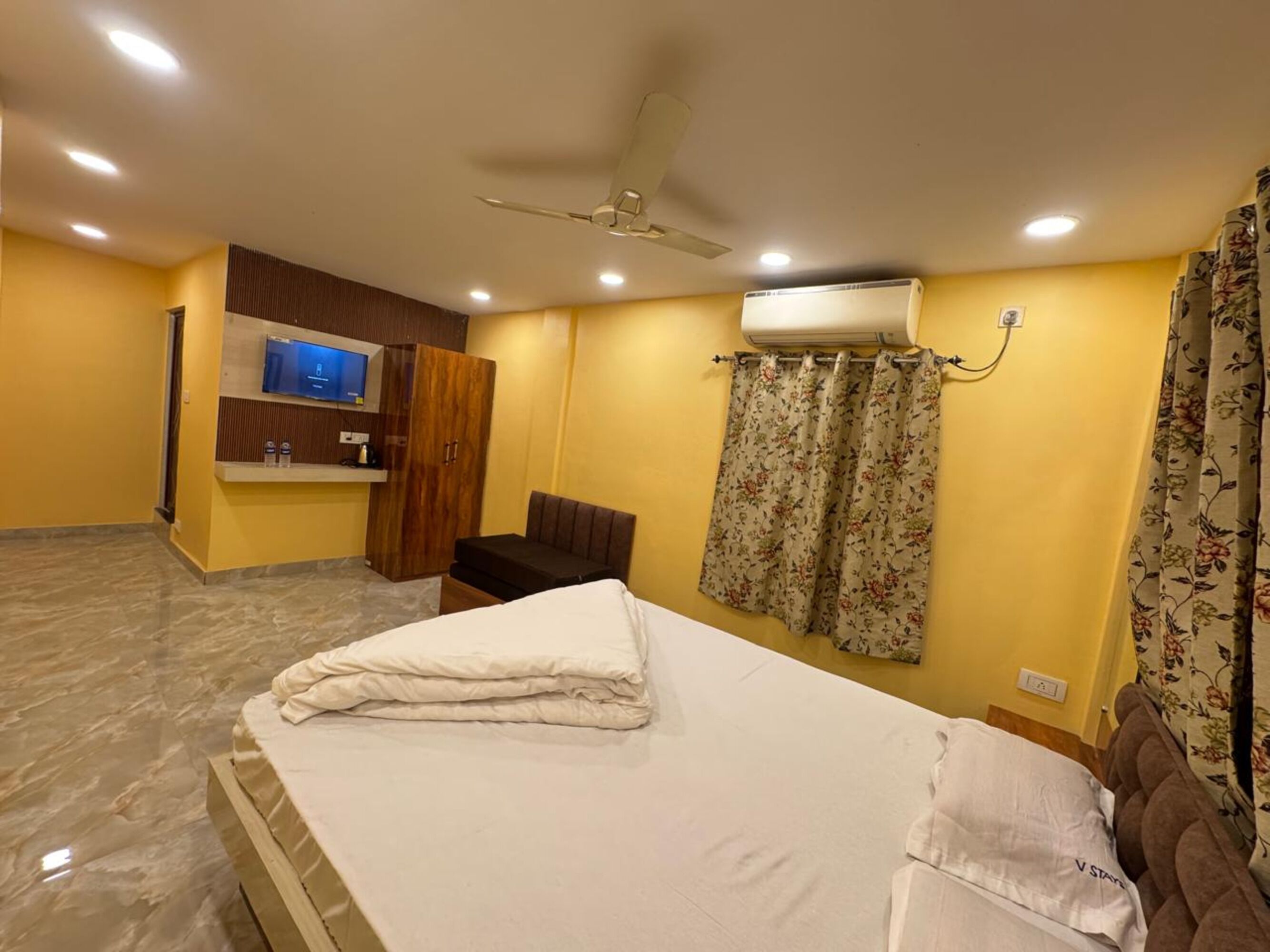 Standard Double Room, City View | View from room