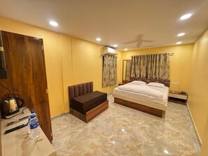 Standard Double Room, City View - Velora stays Kolkata  (Kolkata)