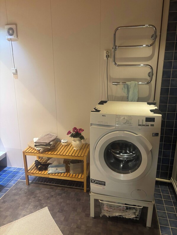 Studio, 1 Bedroom, Accessible | Interior