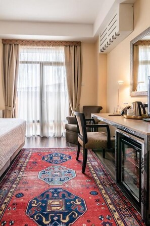 Economy Double or Twin Room, Balcony - Ginger Hotel (Tbilisi)