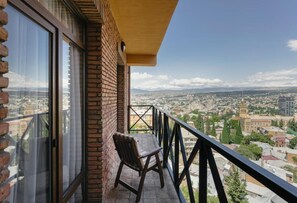Deluxe Twin Room, Balcony, City View | Property grounds - Ginger Hotel (Tbilisi)