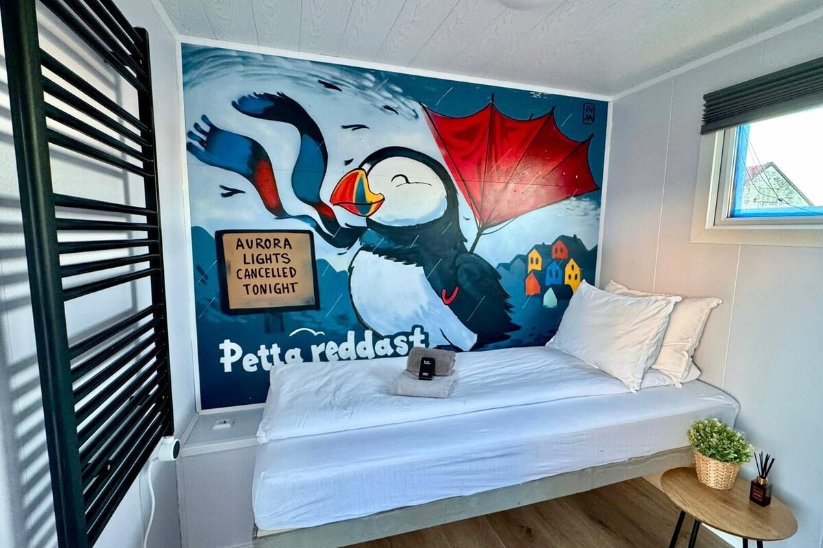Single Room, Balcony, Garden View | Soundproofing, free WiFi, bed sheets