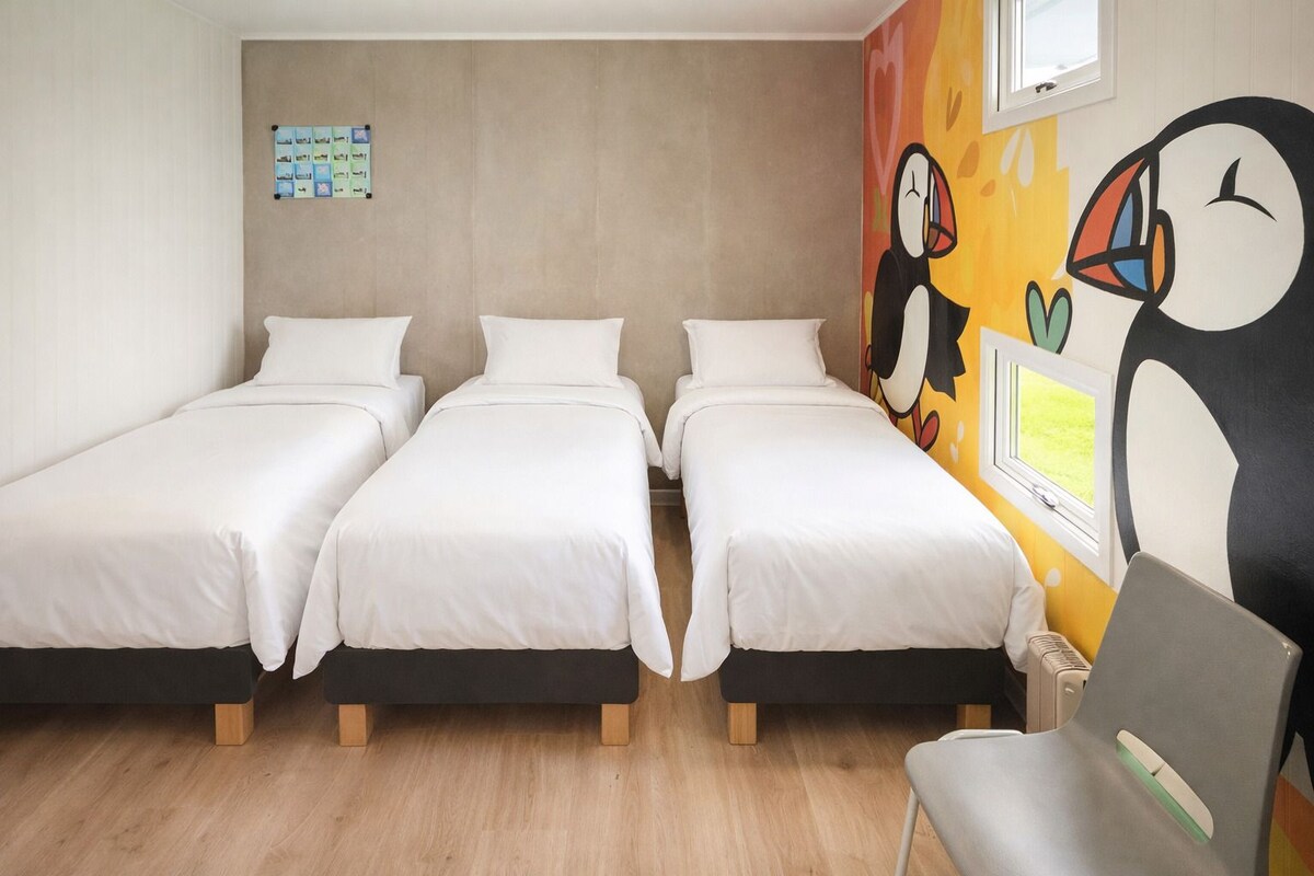 Triple Room with Private Bathroom and Breakfast