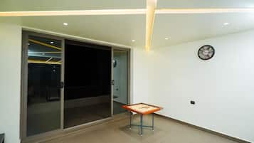 Habitación Deluxe doble, vistas a la montaña | Sala de juegos