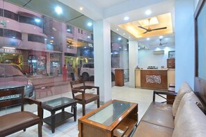 Lobby - Hotel Maharani Paharganj New Delhi (New Delhi)