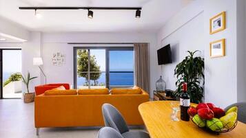 Villa, Balcony, Garden View | Living area