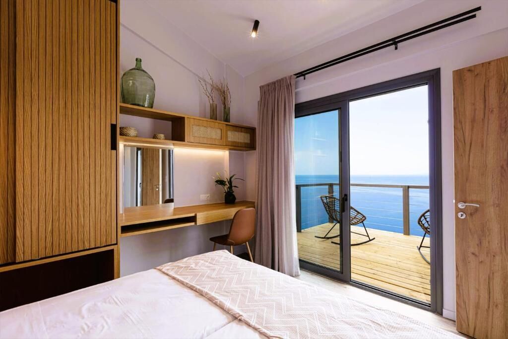 Villa, Balcony, Garden View