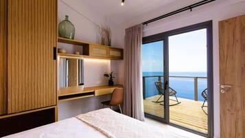 Villa, Balcony, Garden View