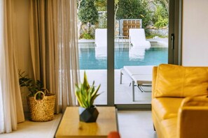 Villa, Balcony, Garden View | Interior