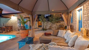 Terrace/patio - Villa Mela by Villas Guide (Barban)
