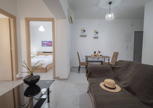 Cinema Flat by RentalsPro - Nea Moudania Halkidiki
