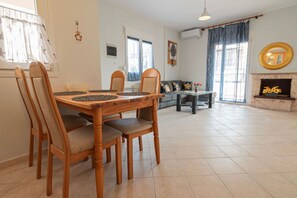 Dining - Dream House by Rentals Pro - Pefkohori Halkidiki (Pefkochori)