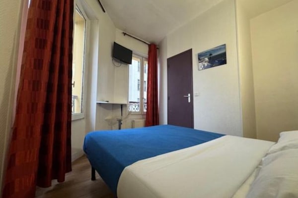 Standard-Doppelzimmer | Verdunkelungsvorhänge, schallisolierte Zimmer, kostenloses WLAN