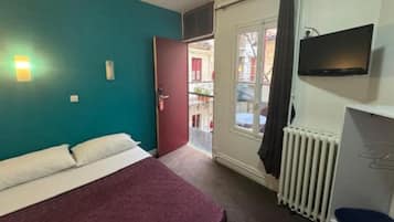 Rideaux occultants, chambres insonorisées, Wi-Fi gratuit
