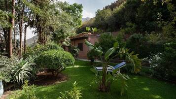 Kamar Keluarga, pemandangan gunung | Halaman properti