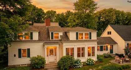 NEW! Greek Revival Retreat - Walk to Harbor, Viking Kitchen, Fireplace, Sunroom