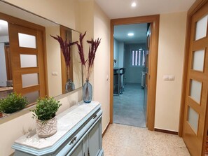 Interior - La Muralla de los Sitios by Alogest (Zaragoza)