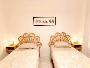 2 bedrooms, iron/ironing board, travel crib, free WiFi - La Esquina del Boterón by Alogest (Zaragoza)