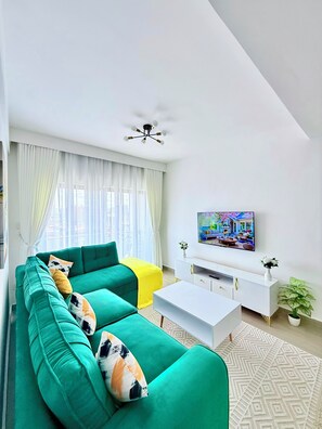 TV - The magical view condo kilimani (Nairobi)