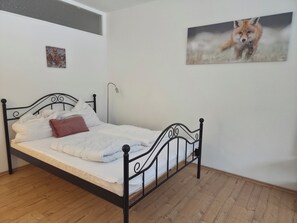 Room - Haus Jörn, Apartment Fuchs mit großen eingezäunten Zaun (Walkenried)