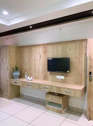 Interior - New Thai Residency (Dharapuram)