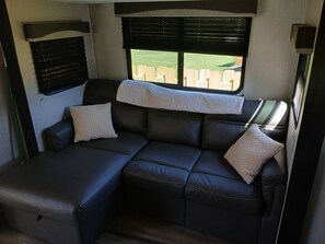 Smart TV - Experience Camping without the hassle but all amenities! (Huntingdon)