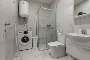 Appartement, 1 chambre | Salle de bain