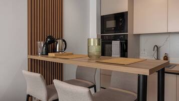 Leilighet, 1 soverom, balkong | Eget kjøkken