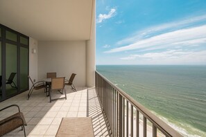 Condo, 3 quartos | Opções para refeição ao ar livre