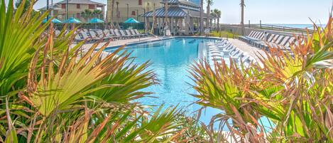 Condo, 3 habitaciones | Alberca