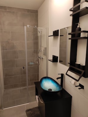 Hair dryer, towels