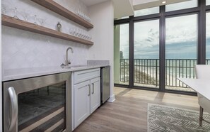 Apartment, 4 Schlafzimmer | Eigene Küche | Kühlschrank, Ofen, Wasserkocher mit Kaffee-/Teezubehör