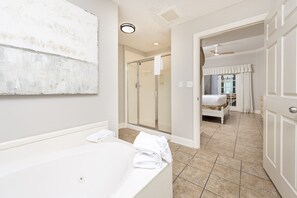 Condo, 3 Bedrooms | Bathroom - Phoenix West 2008 3 Bedroom Condo (Orange Beach)