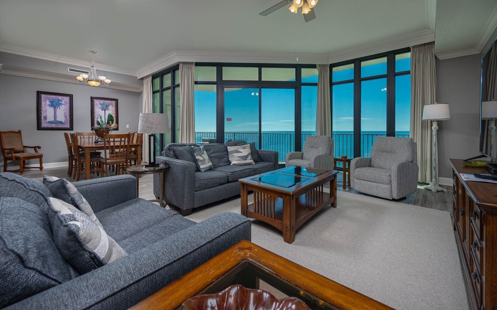 Condo, 3 Bedrooms | Living area